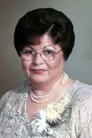 Nicki   Giakoumelos